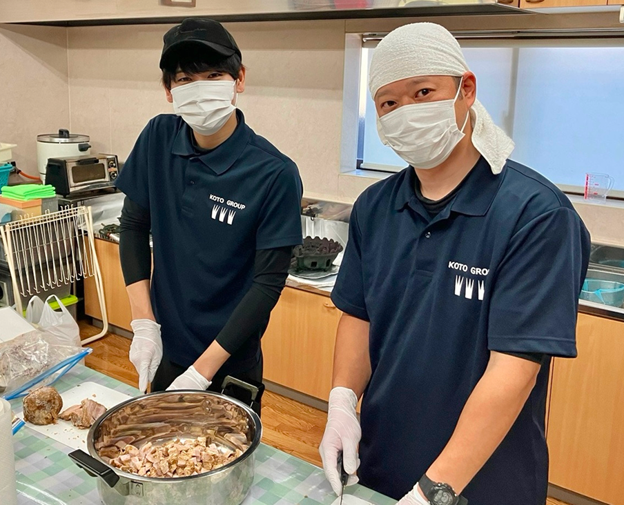 被災地支援の炊き出しに参加